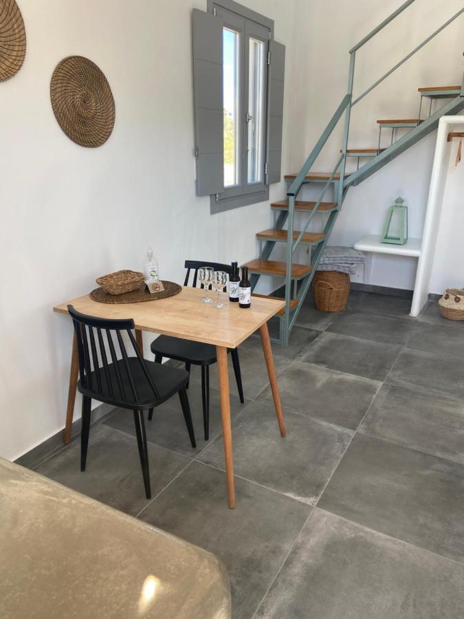 Aeron Suites Éxo Goniá 外观 照片