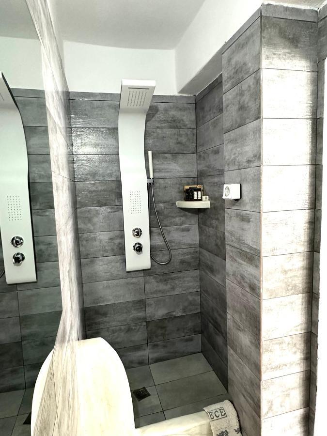 Aeron Suites Éxo Goniá 外观 照片
